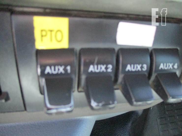 2016-ford-f750-sd-image-11