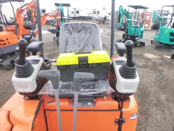 aboss-gh25-hydraulic-excavator-image-19