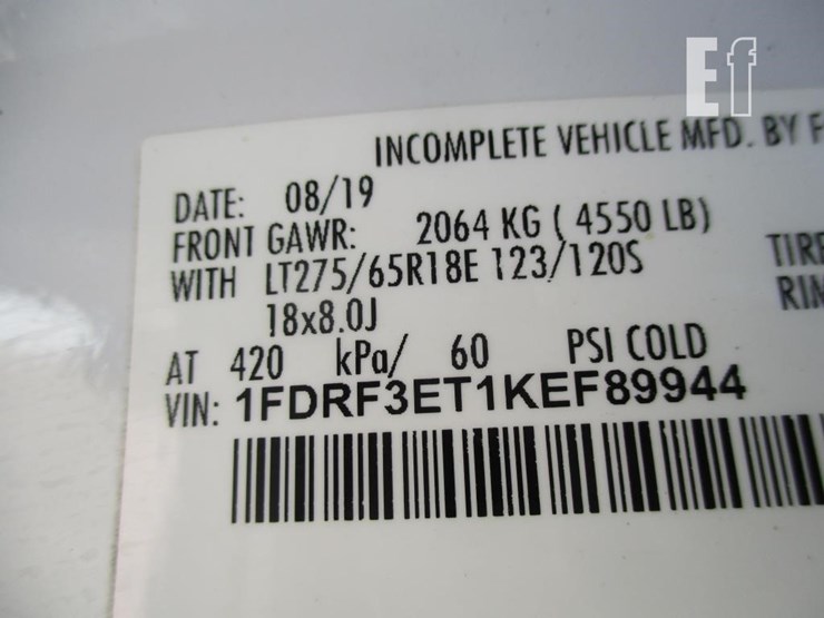 2019-ford-f350-image-21