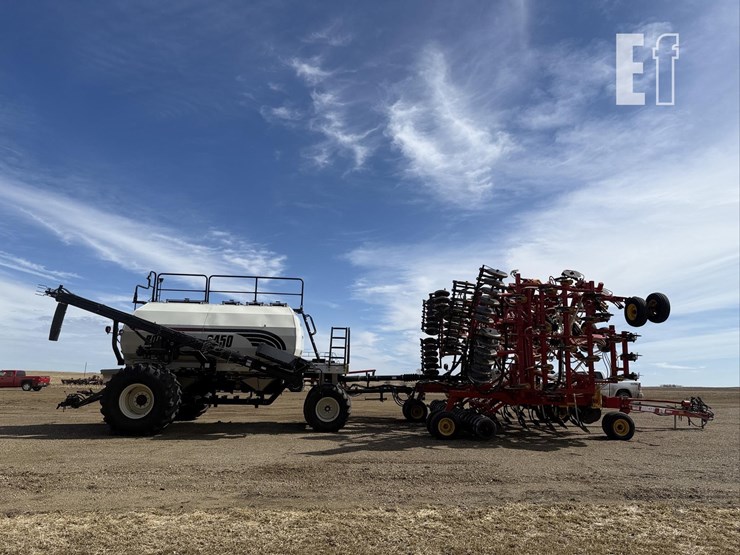 2007-bourgault-5710-image-7