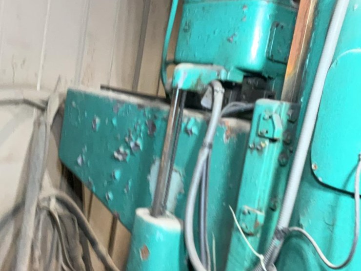 #201-•-hettner-4’-radial-mill-image-12