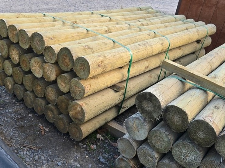 new-32-5x8-treated-fence-posts-image-4