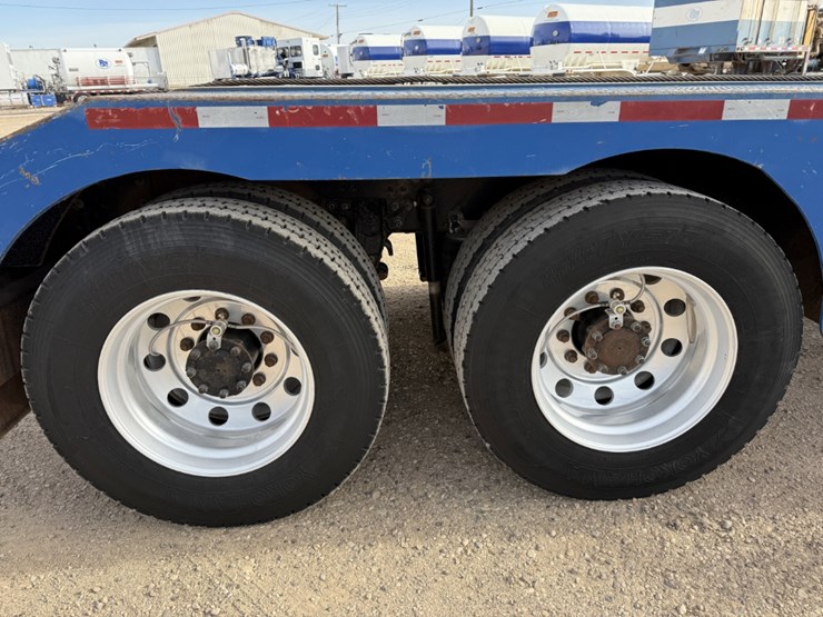 2014-mack-pinnacle-chu613-image-6