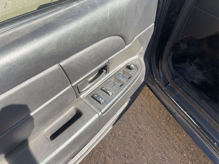 2011-ford-crown-victoria-lx-police-/-sedan-4d-image-23