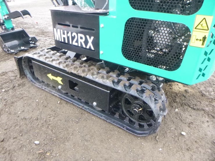 2026-agt-mh12rx-hydraulic-excavator-image-27