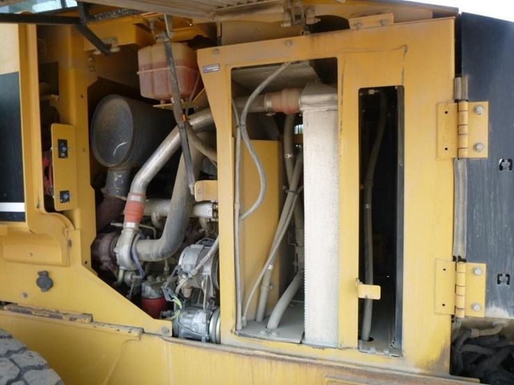 2004-caterpillar-924gz-image-31