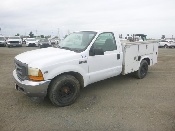 2001-ford-f250-image-1