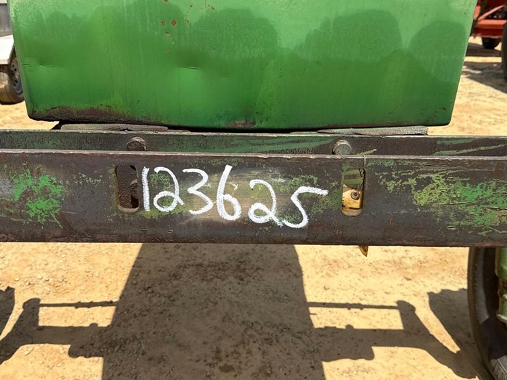 john-deere-4840-image-23
