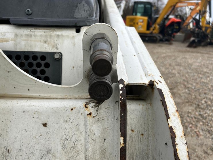 2018-bobcat-mt85-image-11