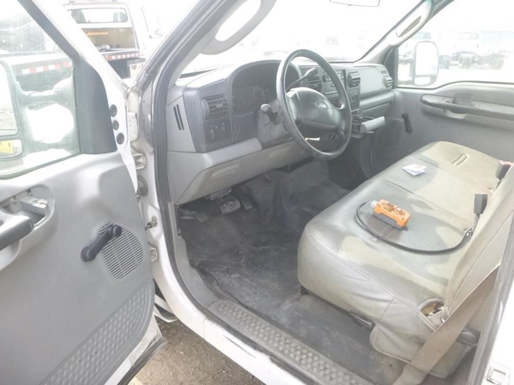 2006-ford-f250-image-11