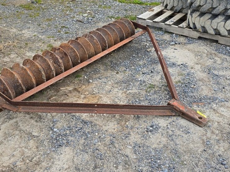 66"-pull-cultipacker-image-2