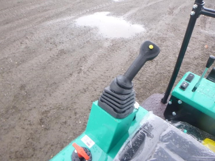 2026-agt-mh12rx-hydraulic-excavator-image-22