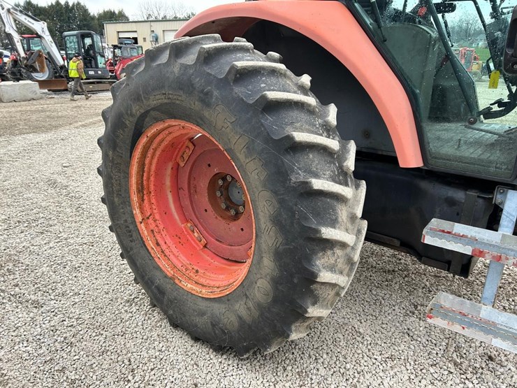 kubota-m105s-image-11