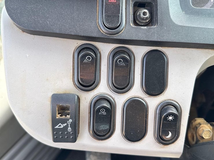 2020-komatsu-wa270-8-image-30