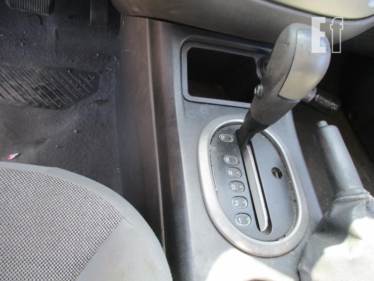 2005-ford-escape-xlt-image-9