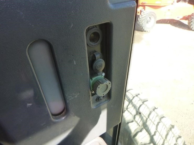 2008-deere-772d-image-43