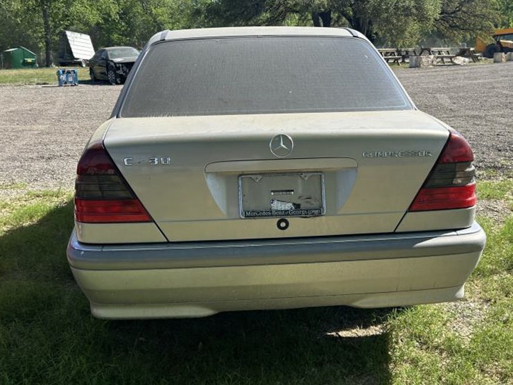 #123-•-1999-mercedes-benz-image-7