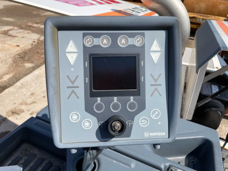 #5690-•-2017-wirtgen-w35ri-milling-machine-image-15