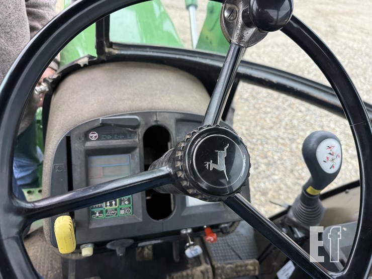 john-deere-4455-image-28