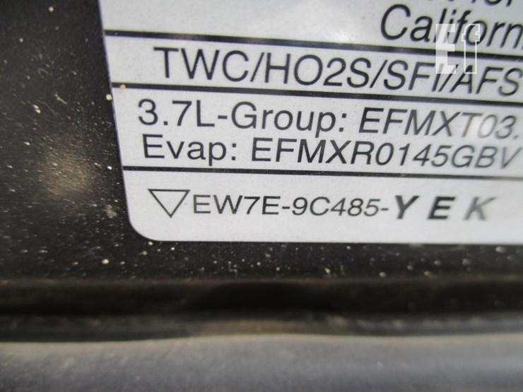 2014-ford-explorer-image-6