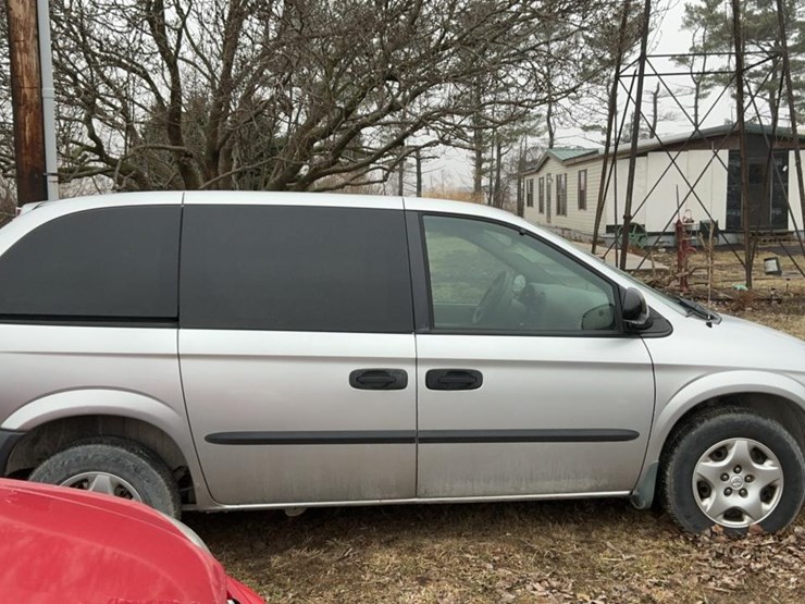 2003-dodge-caravan-se-image-6