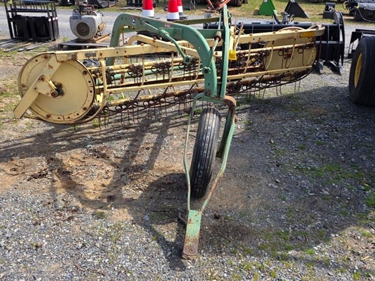 john-deere-dolly-wheel-rake-image-13