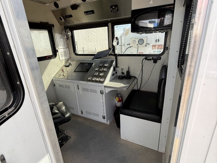 2018-cs&p-270k-scfh-10k-wp-nitrogen-pumper-mtd-on-2018-loadcraft-t/a-trailer-image-27