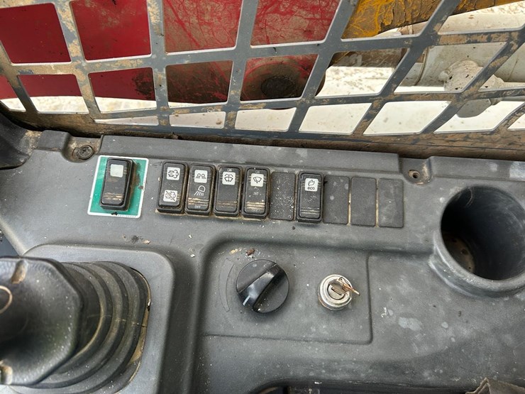 takeuchi-tl12-image-22