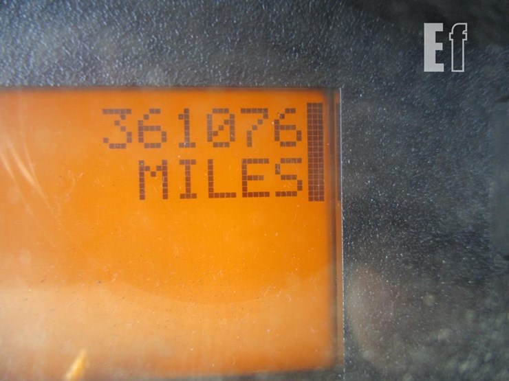 2013-international-durastar-4300-image-21