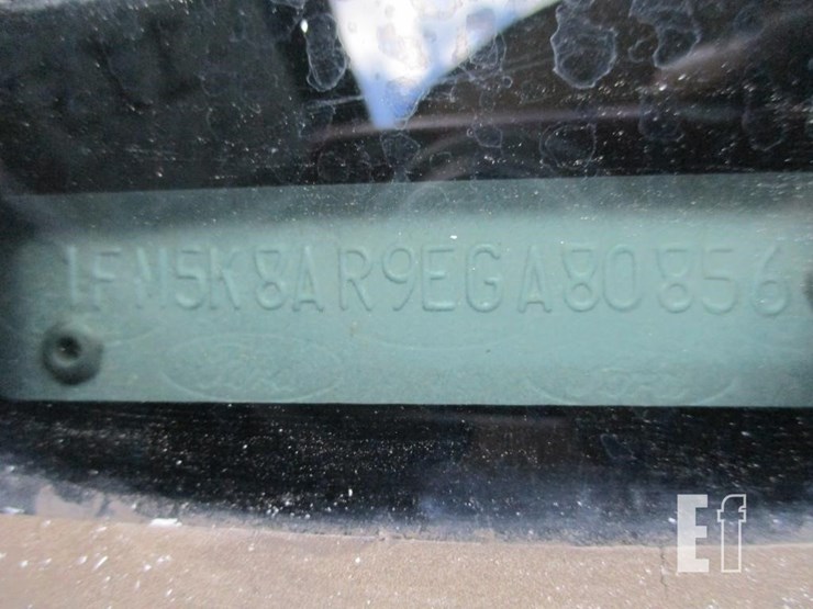 2014-ford-explorer-image-14