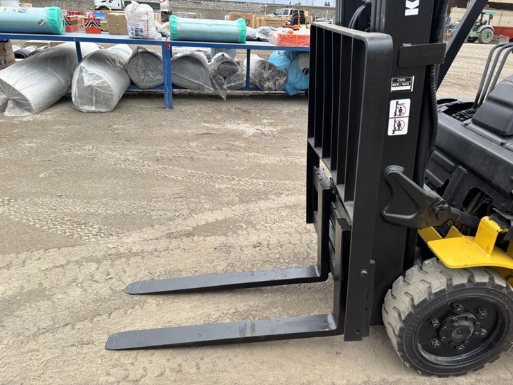 2006-komatsu-fg25sht-16-image-9