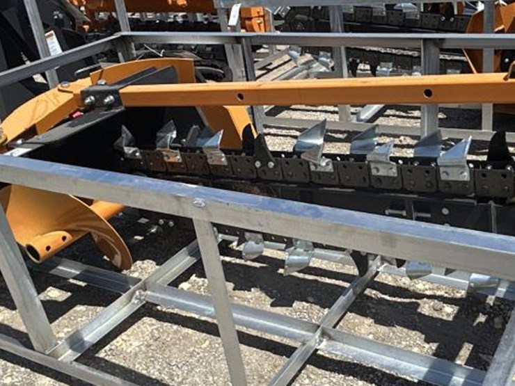 #20-•-skid-steer-trencher-image-3