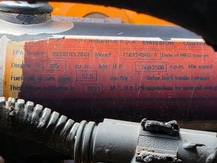 2011-case-sr200-image-33