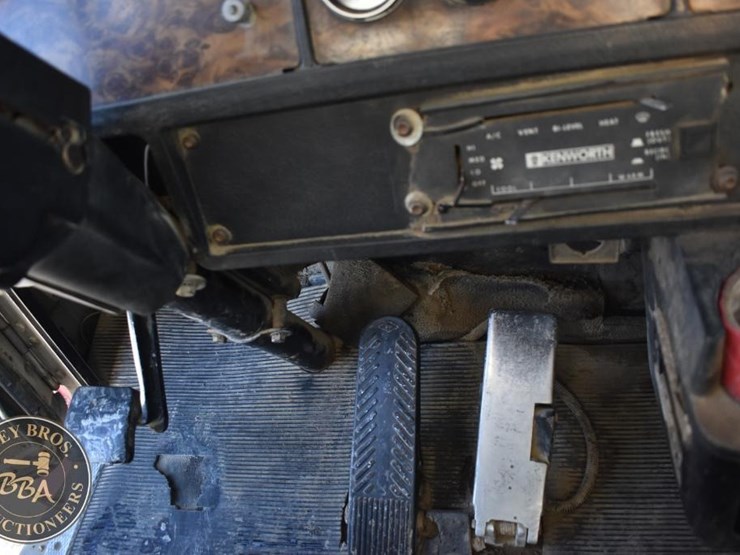 1995-kenworth-t800-image-81