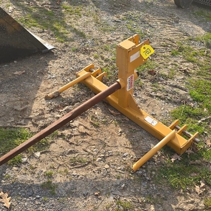 Behlen County 3pt. Bale Spear