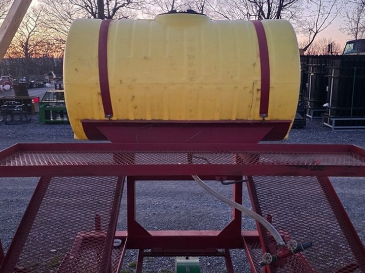 p150-3pt.-2-row-transplanter-image-11