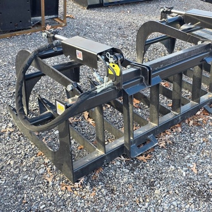 New JMR 78" Skidloader Grapple