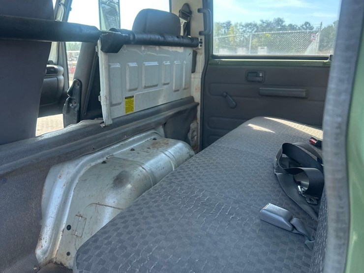 2007-chevrolet-w4-image-16