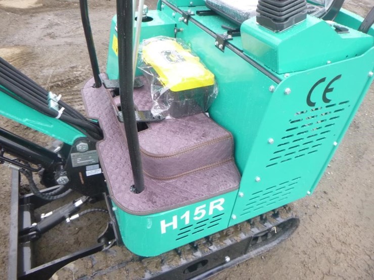 2025-agt-h15r-hydraulic-excavator-image-20