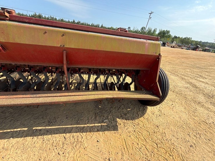 international-12-image-8