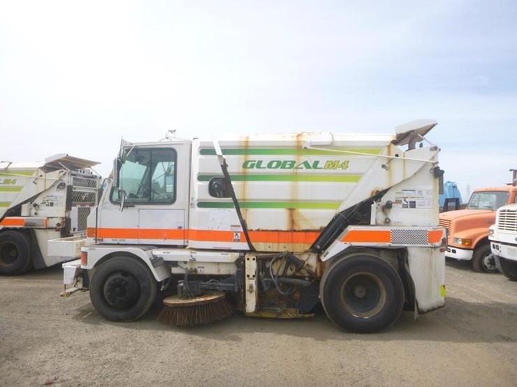 2014-global-m4-sweeper-image-5