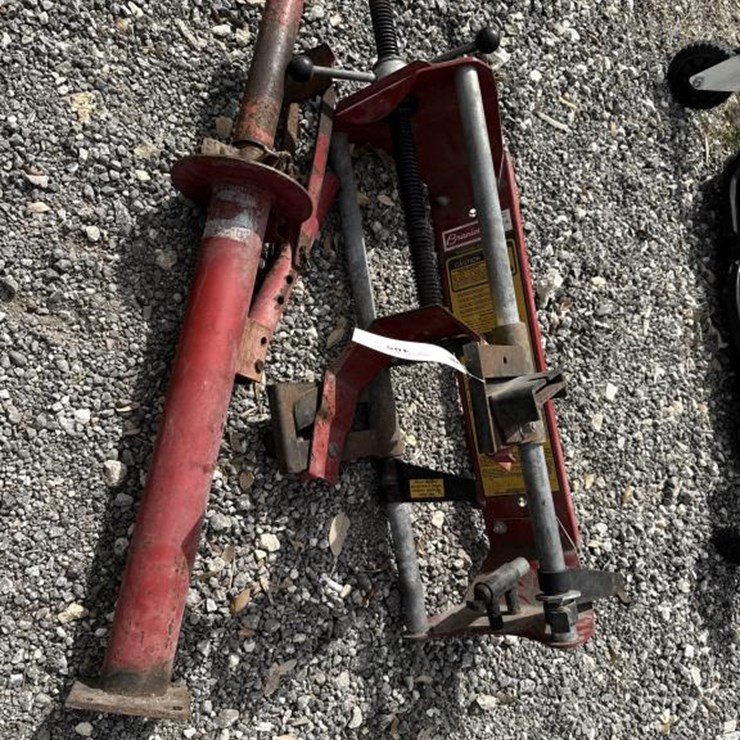 #105 • Branick MST-580-A Strut Spring Compressor