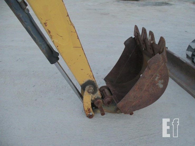 2006-caterpillar-305cr-image-10