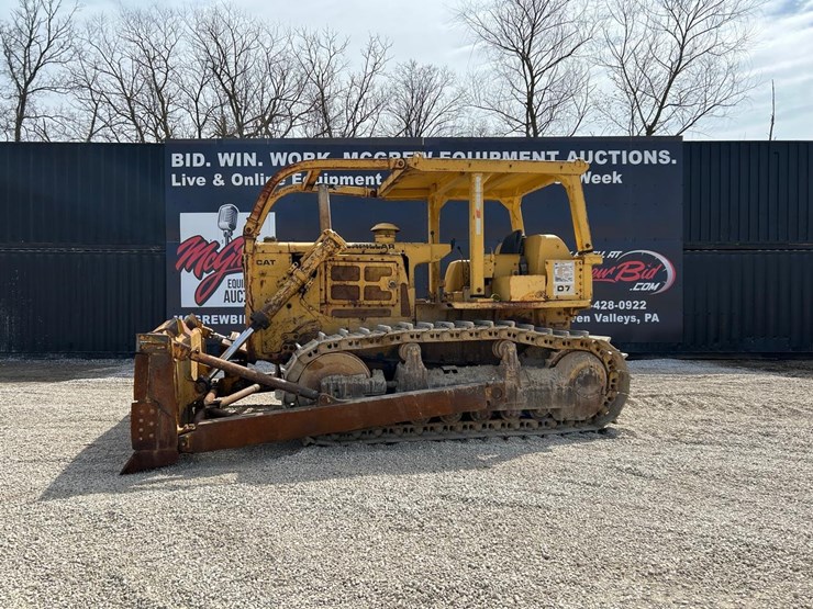 caterpillar-d7f-image-1