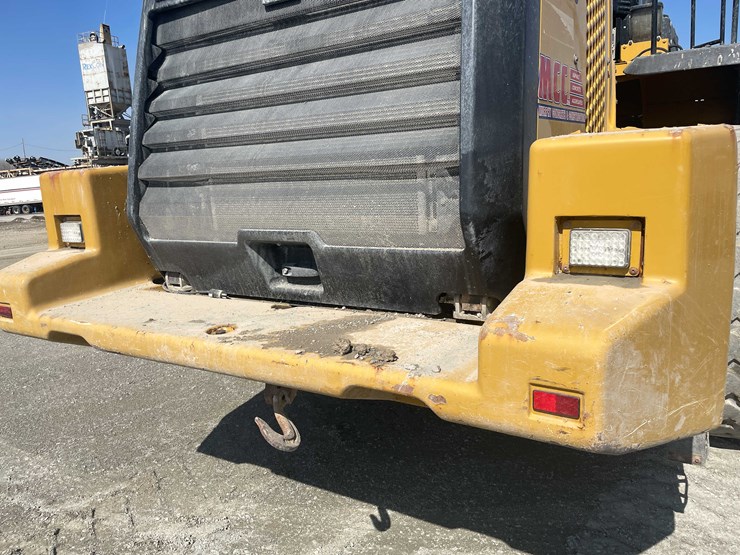 caterpillar-982m-image-28