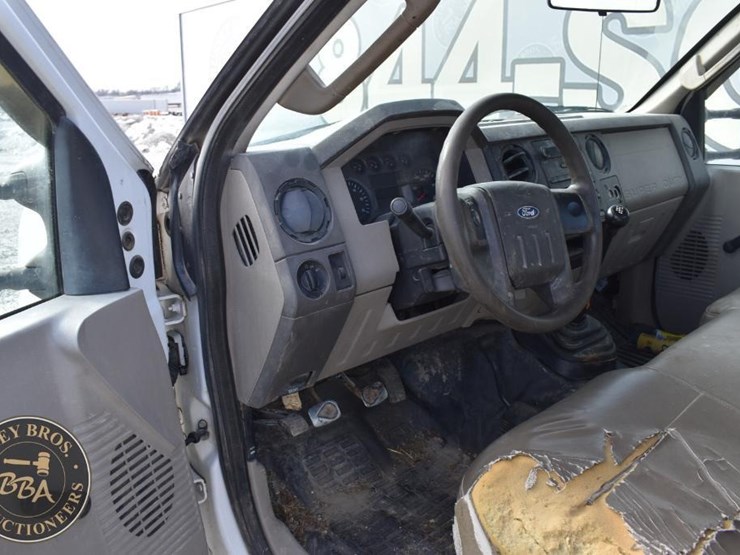 2008-ford-f250-image-54