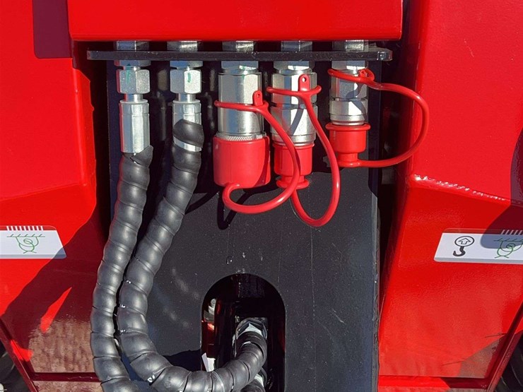 2026-agt-industrial-sda-140w-mini-wheel-loader-image-10