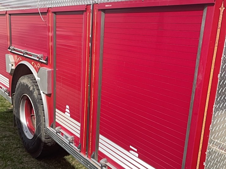 1993-international-4900-image-8