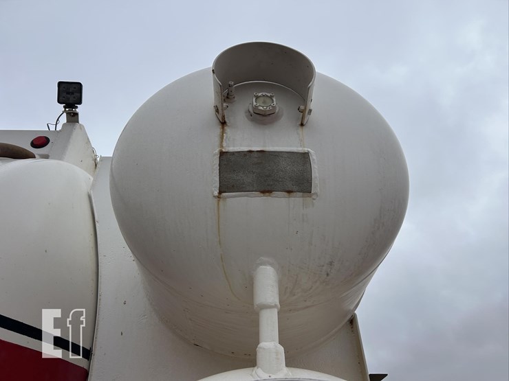 2004-peterbilt-357-image-20