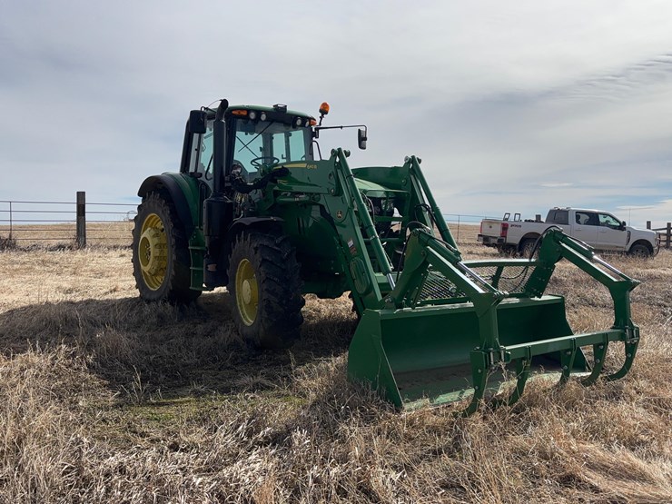 2018-john-deere-6145m-image-3